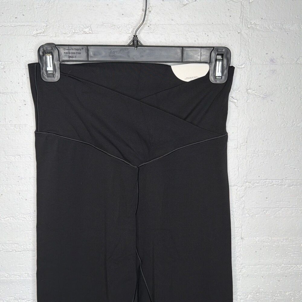 OFFLINE by Aerie Real Me Crossover Flare Legging  Black Large Short Nwt - Picture 5 of 10